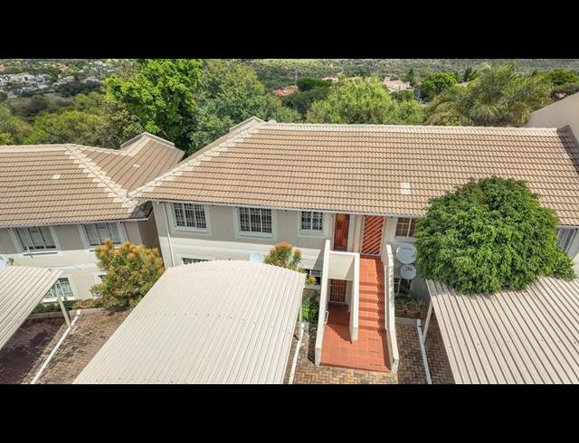 3 BEDROOM APARTMENT FOR SALE IN STERREWAG